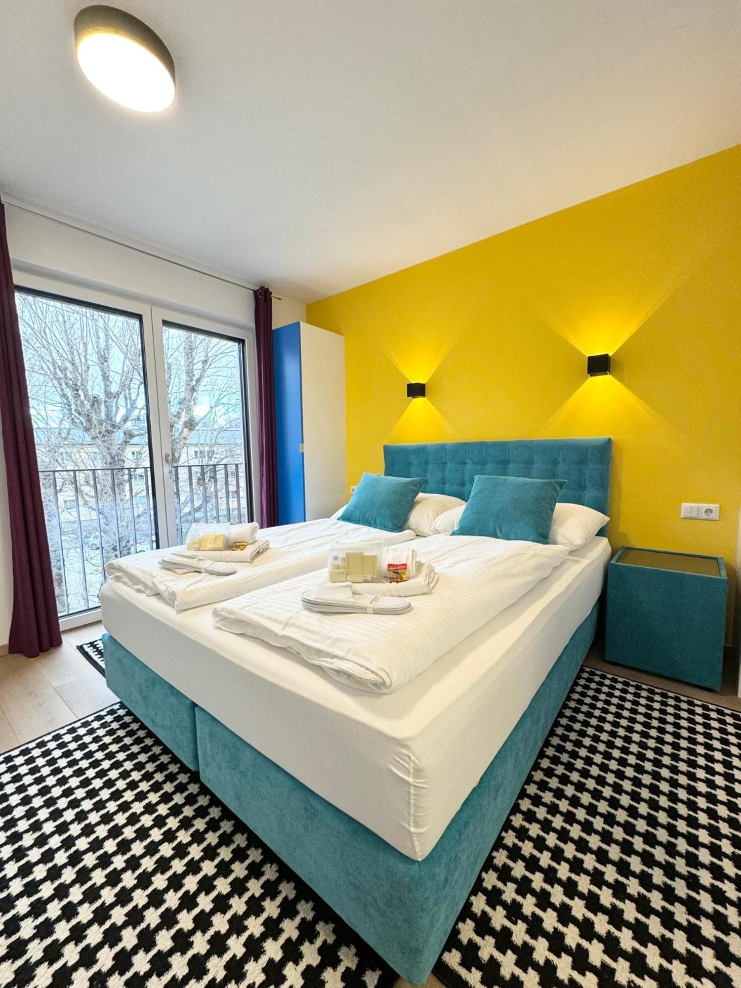 Wohnung Mit Terrasse + Parkplatz Bécs Kültér fotó